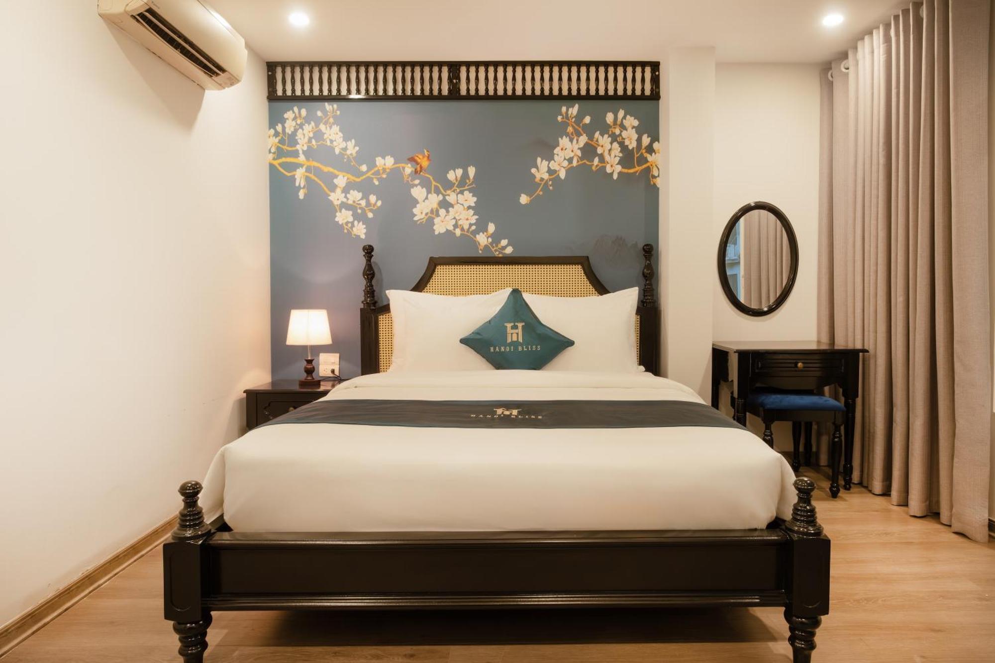 Hanoi Bliss Boutique Lo Ren — Photos 1